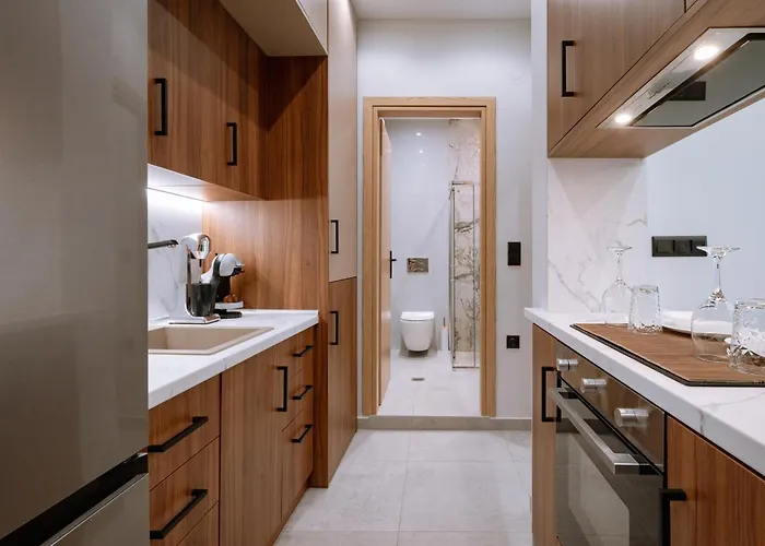 Alkyone Downtown Apartament *